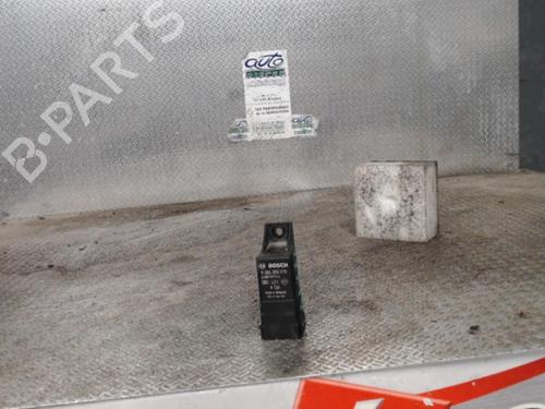 Used Electronic module Electronic module RENAULT ESPACE V (JR_) 1.6 dCi 160 (160 hp) 24082572 24082572