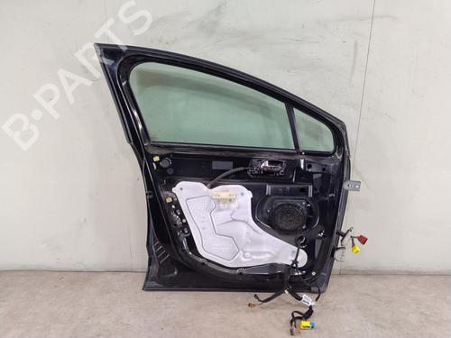 Used Left front door Left front door PEUGEOT 5008 (0U_, 0E_) 2.0 HDi 150 / BlueHDi 150 (150 hp) 26328534 26328534