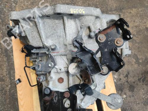 Used Gearbox Gearbox TOYOTA YARIS (_P13_) 1.3 (NSP130_, NSP130) (99 hp) 36462888 36462888