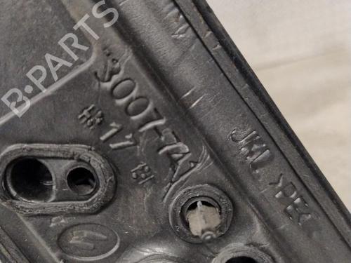 BP32740223C26 main image