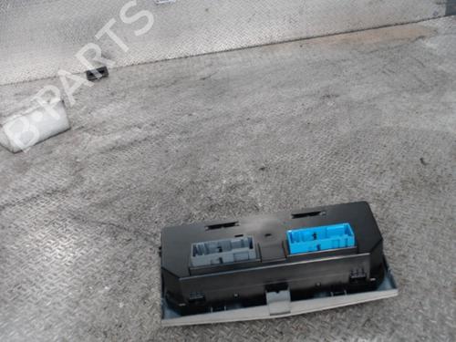 Used Climate control Climate control 24085547 24085547