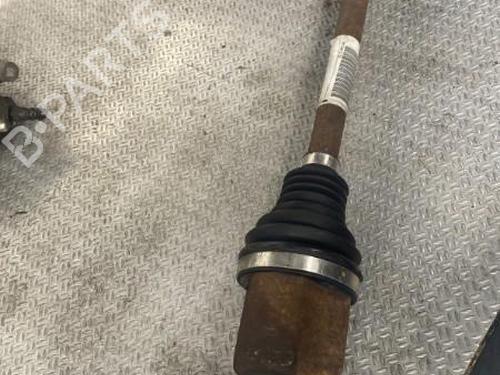 Used Right front driveshaft Right front driveshaft DACIA SANDERO II 1.5 Blue dCi 95 (B8JL) (95 hp) 24100738 24100738