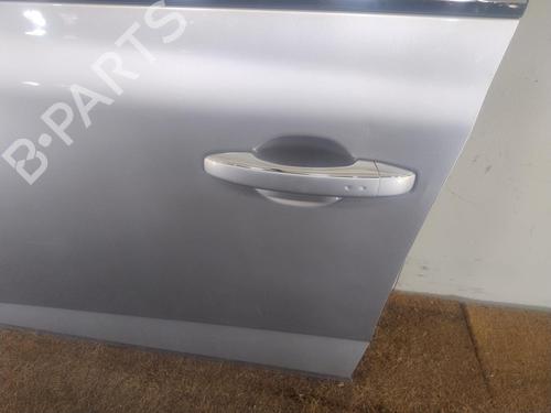 left-front-door-renault-megane-iv-hatchback-b9amn_-2015-36462395 main image