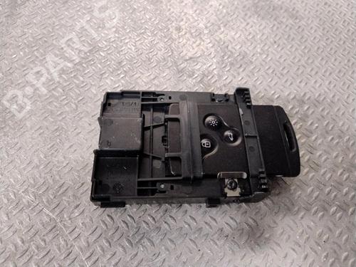 Card reader RENAULT MEGANE III Hatchback (BZ0/1_, B3_) 1.5 dCi (BZ1G, BZ1W, BZ0R) | BP24632270E4 