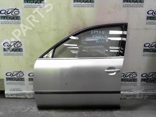Used Left front door VW PASSAT B5.5 (3B3) 1.9 TDI (101 hp) 24067143