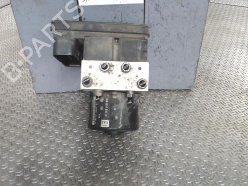 Used ABS pump VW GOLF V (1K1) 2.0 TDI 16V (140 hp) 30483397