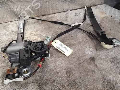 Used Front right window mechanism Front right window mechanism FORD MONDEO III (B5Y) 2.0 16V TDDi / TDCi (115 hp) 39698825 39698825