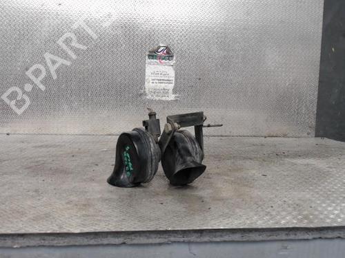 Used Horn VW POLO IV (9N_, 9A_) 1.4 TDI (80 hp) 24096154