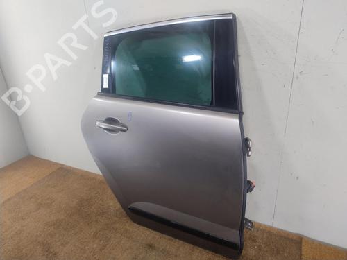 Używane Drzwi tylne prawe PEUGEOT 3008 I MPV (0U_) 1.6 BlueHDi 120 (120 hp) 30892801