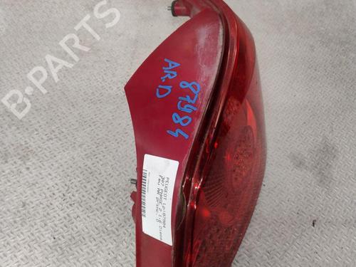 Right taillight PEUGEOT 307 (3A/C) 1.6 HDi 110 | BP26037644C35 
