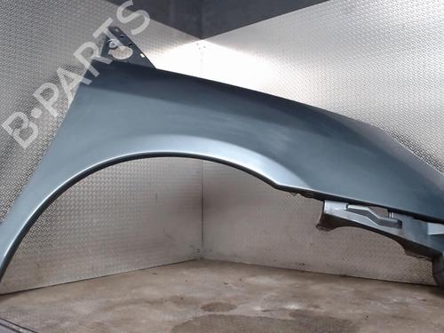 Used Right front fenders PEUGEOT 807 (EB_) 2.0 HDi (120 hp) 24081908
