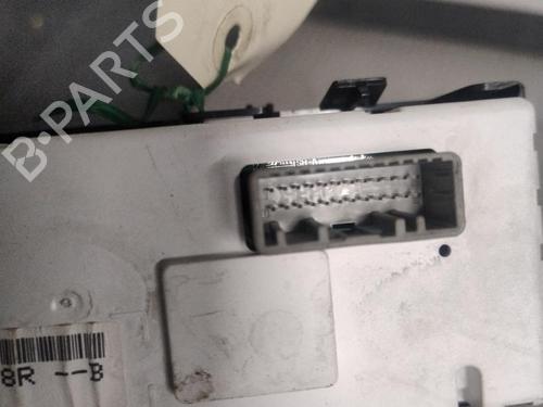 Display RENAULT TRAFIC II Van (FL) 2.0 dCi 115 (FL01, FL0U, FL00, FL0H, FL0M) | BP39111624C48 - Image 4