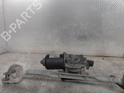 Used Front wiper motor Front wiper motor TOYOTA COROLLA Verso (ZER_, ZZE12_, R1_) 2.2 D-4D (AUR10_, AUR10R) (136 hp) 24077223 24077223