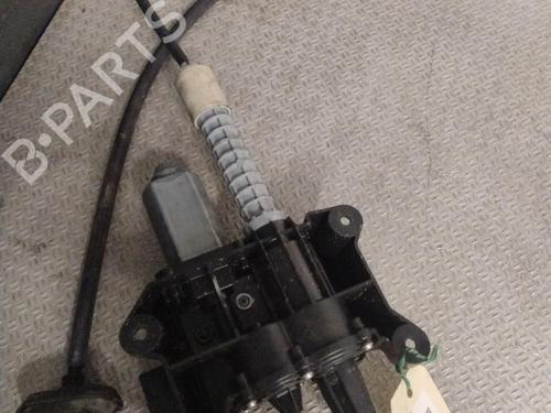 electric-handbrake-citroen-c4-picasso-i-mpv-ud_-2006-2007-2008-2009-2010-2011-2012-2013-2014-2015-33769832 main image