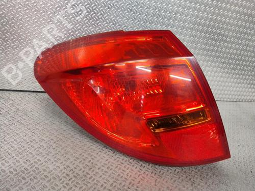 Used Left taillight Left taillight 39480320 39480320