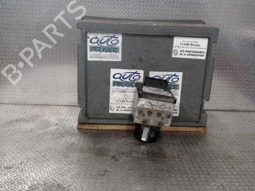 Used ABS pump PEUGEOT 407 (6D_) 2.0 HDi 135 (6DRHRH, 6DRHRE, 6DRHRG, 6DRHRJ) (136 hp) 30483428