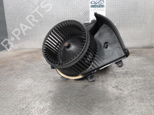 Used Heater blower motor PEUGEOT EXPERT Van (VF3A_, VF3U_, VF3X_) 1.6 HDi 90 8V (90 hp) 24081335