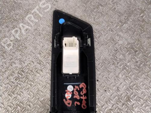 Used Switch Switch PEUGEOT 508 II (FB_, FH_, F3_) 1.5 BlueHDI 130 (FBYHZJ, FBYHZR) (131 hp) 33278312 33278312