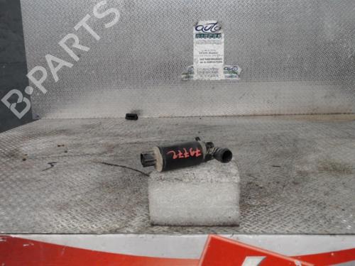 Used Washer pump TOYOTA AVENSIS Saloon (_T25_) 2.0 D-4D (ADT250_, ADT250R) (126 hp) 24085430