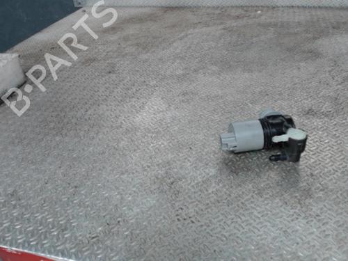Used Washer pump Washer pump TOYOTA AURIS (_E18_) 1.8 Hybrid (ZWE186_, ZWE186R) (136 hp) 24081211 24081211