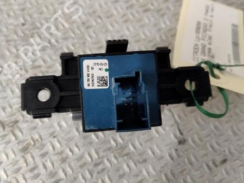 hand-brake-citroen-c4-grand-picasso-ii-da_-de_-2013-31055150 main image