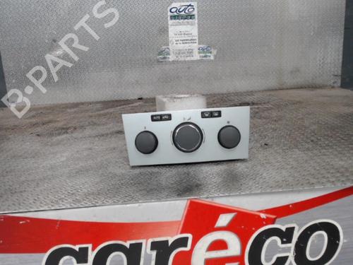 Used Climate control Climate control OPEL ZAFIRA / ZAFIRA FAMILY B (A05) 1.9 CDTI (M75) (100 hp) 24082363 24082363