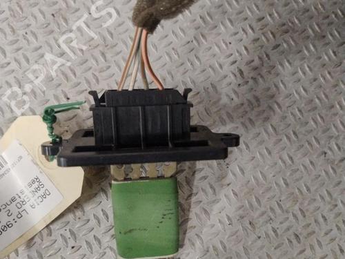 Used Heater resistor Heater resistor DACIA SANDERO II 1.5 dCi (90 hp) 33749473 33749473