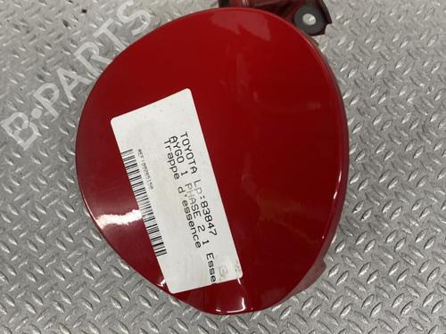 Used Fuel flap TOYOTA AYGO (_B1_) 1.0 (KGB10_, KGB10R) (68 hp) 25013023