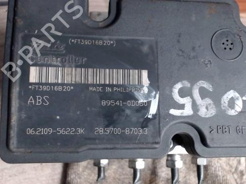 Used ABS pump TOYOTA YARIS (_P13_) [2010-2020]  30483531