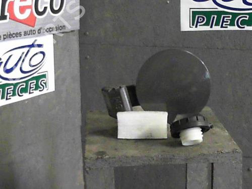 Used Fuel flap HYUNDAI SANTA FÉ I (SM) 2.0 CRDi 4x4 (125 hp) 24062335