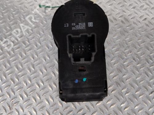 Used Headlight switch Headlight switch OPEL INSIGNIA A Sports Tourer (G09) 2.0 CDTI (35) (131 hp) 25704212 25704212