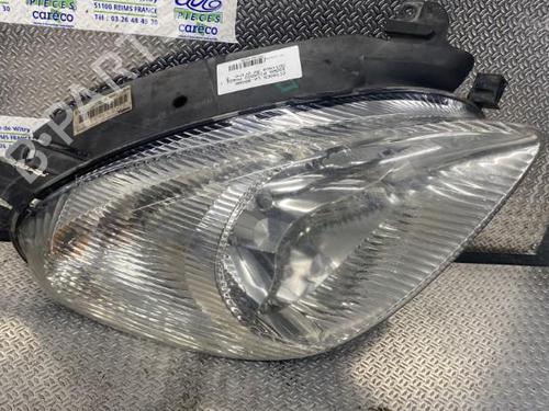 Right headlight CITROËN XSARA PICASSO (N68) 2.0 HDi | BP24100360C29 