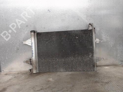 Used Heater matrix Heater matrix 24082850 24082850