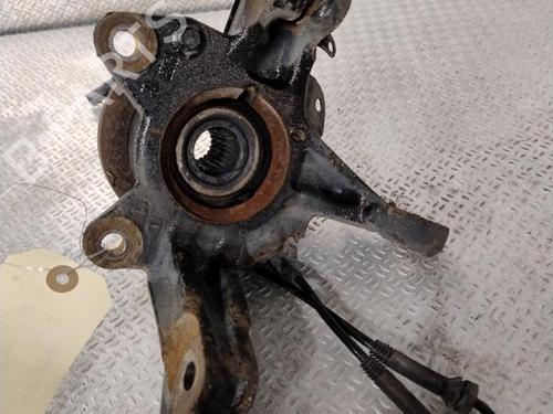 Used Left front steering knuckle RENAULT CLIO IV (BH_) 1.5 dCi 90 (90 hp) 25703311