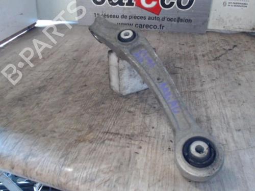 Used Right front suspension arm AUDI A4 B8 (8K2) 2.0 TFSI (211 hp) 24068905