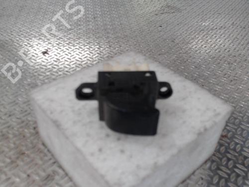 right-rear-window-switch-mazda-6-saloon-gg-2002-2003-2004-2005-2006-2007-2008-24071428 main image