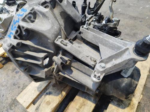 Gearkasse DACIA LOGAN (LS_) 1.5 dCi (LS0K) (68 hp) 25778307