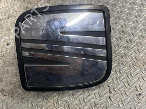 Used Tailgate handle SEAT IBIZA III (6L1) 1.4 TDI (80 hp) 24100265