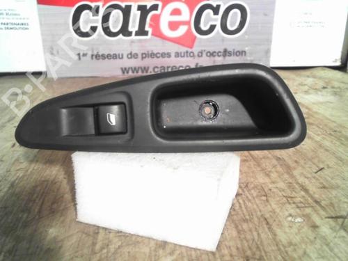 Used Left rear window switch PEUGEOT 308 I (4A_, 4C_) 1.6 HDi (109 hp) 24068222