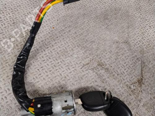 Zündschloss für RENAULT CLIO II (BB_, CB_) 1.2 16V (BB05, BB0W, BB11, BB27, BB2T, BB2U, BB2V, CB05,... (75 hp) 31302133