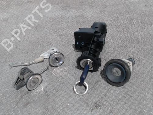 Used Ignition barrel FIAT PUNTO (188_) 1.2 60 (188.030, .050, .130, .150, .230, .250) (60 hp) 24082552