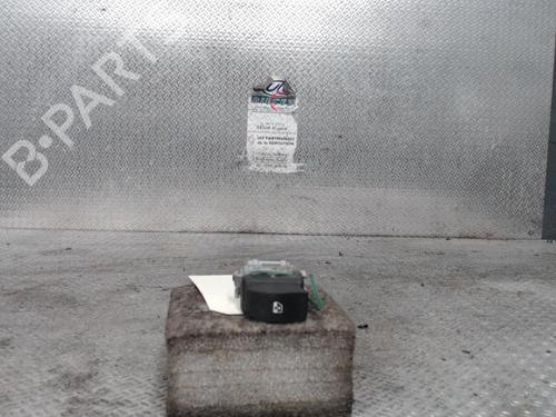 Used Switch RENAULT SCÉNIC II (JM0/1_) 1.5 dCi (JM16) (103 hp) 24095977