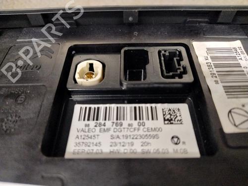 display-monitor-citroen-c3-iii-sx-2016-32715977 main image