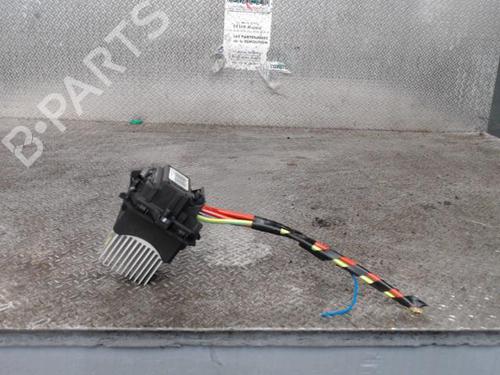 Used Heater resistor CITROËN C3 III (SX) 1.2 THP 110 (SXHNPS, SXHNZT, SXHNZ6) (110 hp) 24139109