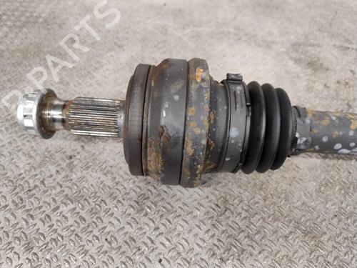 right-rear-driveshaft-mercedes-benz-c-class-w204-2007-2008-2009-2010-2011-2012-2013-2014-2015-33007446 main image