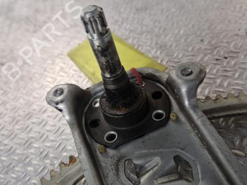 Used Rear left window mechanism OPEL ZAFIRA A MPV (T98) 2.0 DTI 16V (F75) (101 hp) 24061798