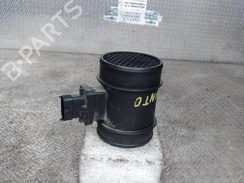 Used Mass air flow sensor Mass air flow sensor FIAT GRANDE PUNTO (199_) 1.3 D Multijet (75 hp) 24079971 24079971