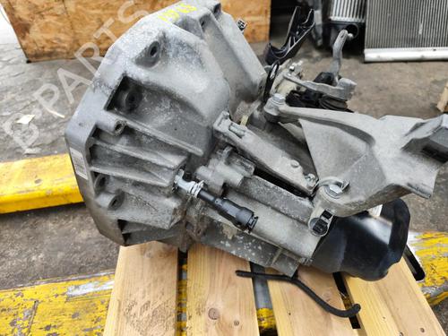 gearbox-renault-megane-iii-hatchback-bz01_-b3_-2008-34049043 main image