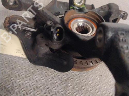 Used Right front steering knuckle Right front steering knuckle VW POLO (6N2) 1.4 (60 hp) 34175867 34175867