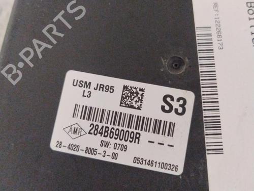 Used Fuse box Fuse box RENAULT SCÉNIC III (JZ0/1_) 1.5 dCi (110 hp) 33331088 33331088